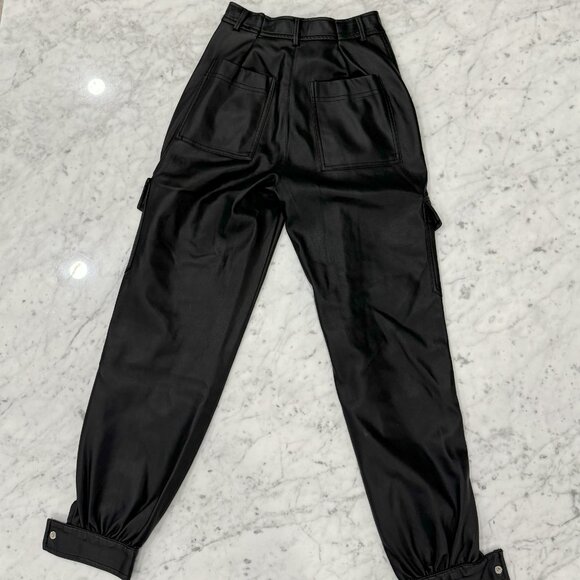 Zara Fake Leather Cargo Pants - Soft!! - Size XS - Picture 8 of 9
